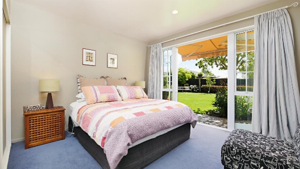 Olive House Bed and Breakfast image 7